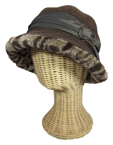 Eva – Chocolate Cashmere & Faux Fur