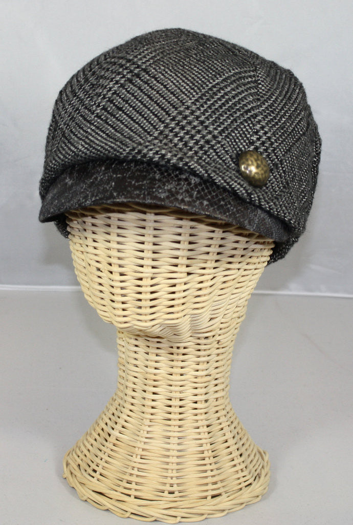 Crinkle Plaid Dyllan Newscap