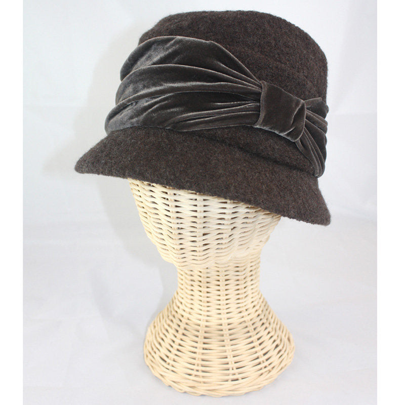 Collette Cloche